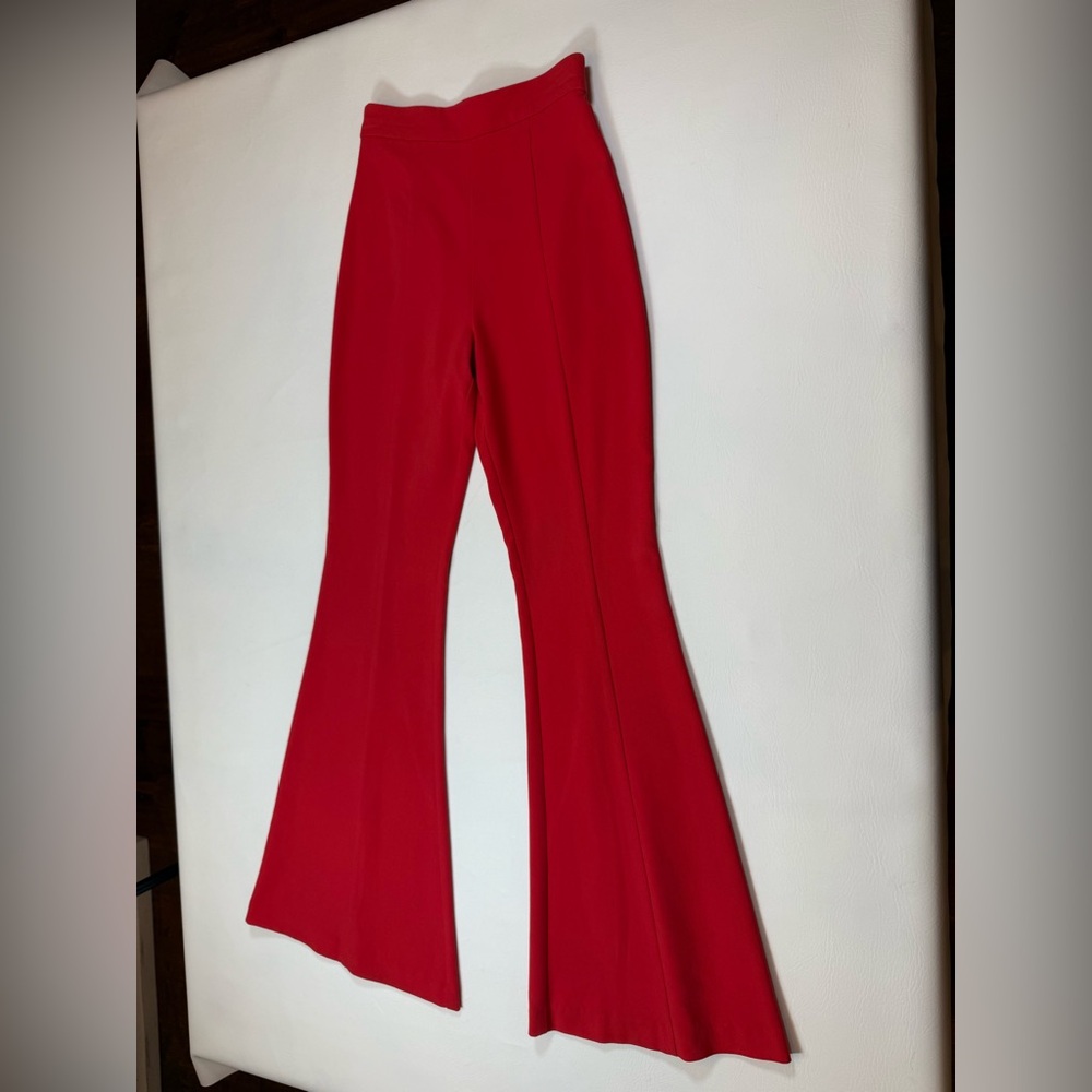 Black Halo women’s size 0 hadid Off-Shoulder Red ruffled Jumpsuit (bin U) - Picture 12 of 16